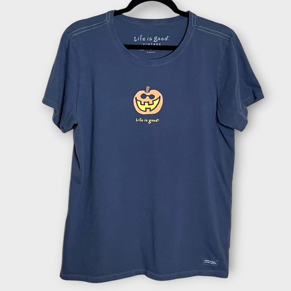 LIFE IS GOOD slate blue vintage short sleeve tee size large Halloween t shirt